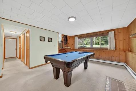 176 Gretna Woods Road Pleasant Valley NY 12569