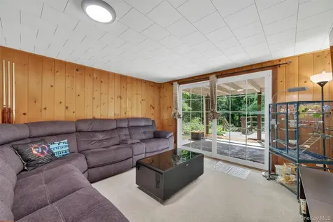 176 Gretna Woods Road Pleasant Valley NY 12569