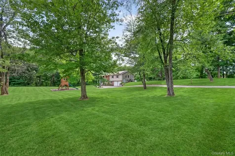 176 Gretna Woods Road Pleasant Valley NY 12569
