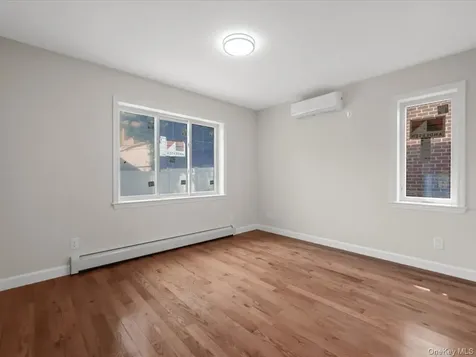 14729 70th Avenue Flushing NY 11367