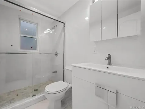 14729 70th Avenue Flushing NY 11367