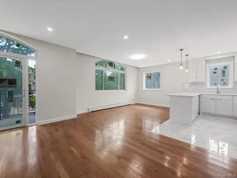 14729 70th Avenue Flushing NY 11367