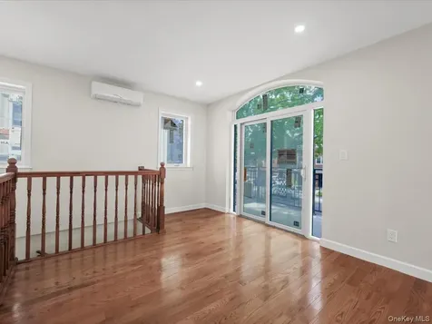 14729 70th Avenue Flushing NY 11367