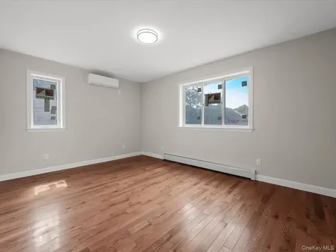 14729 70th Avenue Flushing NY 11367
