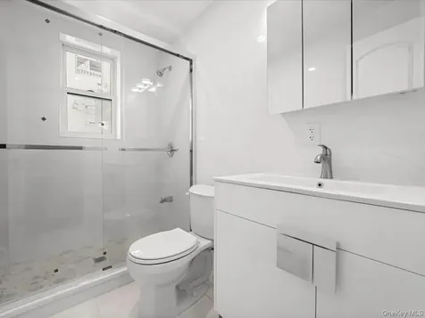 14729 70th Avenue Flushing NY 11367
