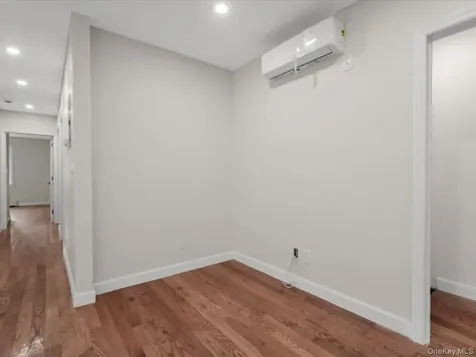 14729 70th Avenue Flushing NY 11367