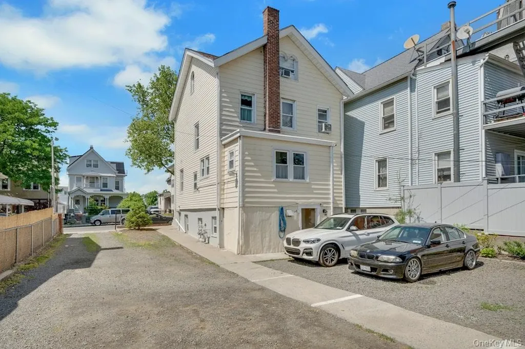 144 Beekman Avenue Sleepy Hollow NY 10591