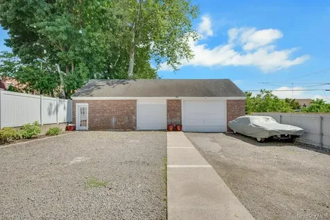 144 Beekman Avenue Sleepy Hollow NY 10591