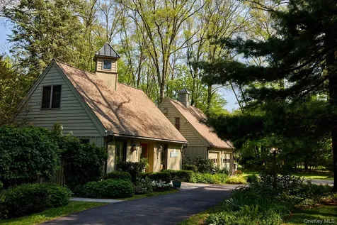 96 Plains Road New Paltz NY 12561