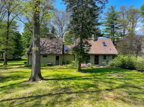 96 Plains Road New Paltz NY 12561