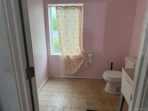 2079 9d Wappingers Falls NY 12590
