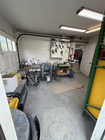 2079 9d Wappingers Falls NY 12590