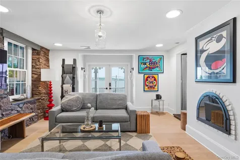 91 River Road Nyack NY 10960