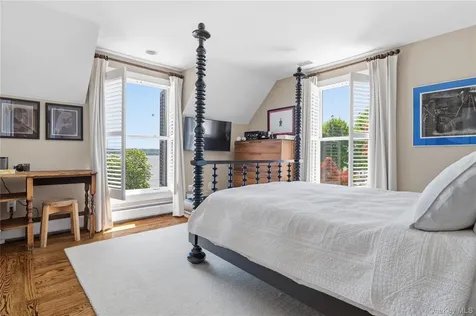 91 River Road Nyack NY 10960