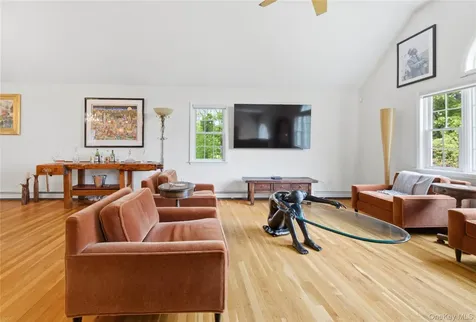 17 James Court Mahopac NY 10541