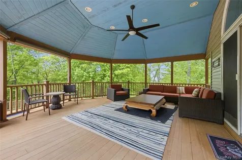 17 James Court Mahopac NY 10541