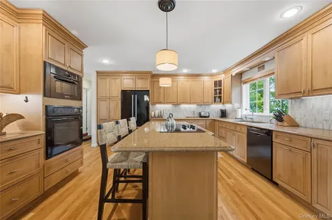 17 James Court Mahopac NY 10541