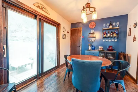 19 Buchanan Avenue Amity Harbor NY 11701