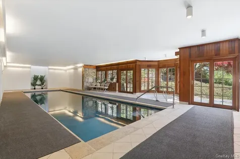 3 Israel Townsend Hill Armonk NY 10504