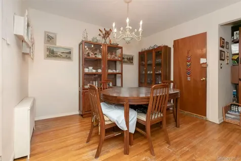 810 Neill Avenue Bronx NY 10462