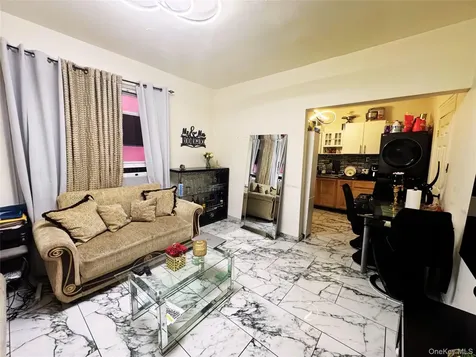 4621 Matilda Avenue Bronx NY 10470