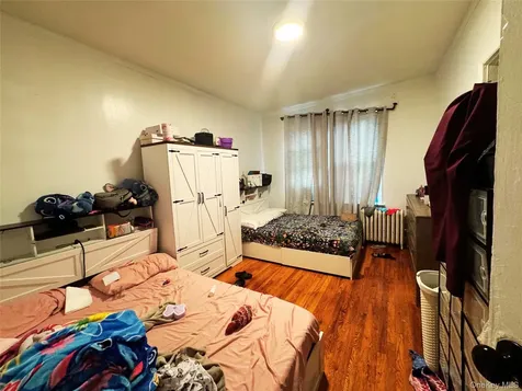 4621 Matilda Avenue Bronx NY 10470