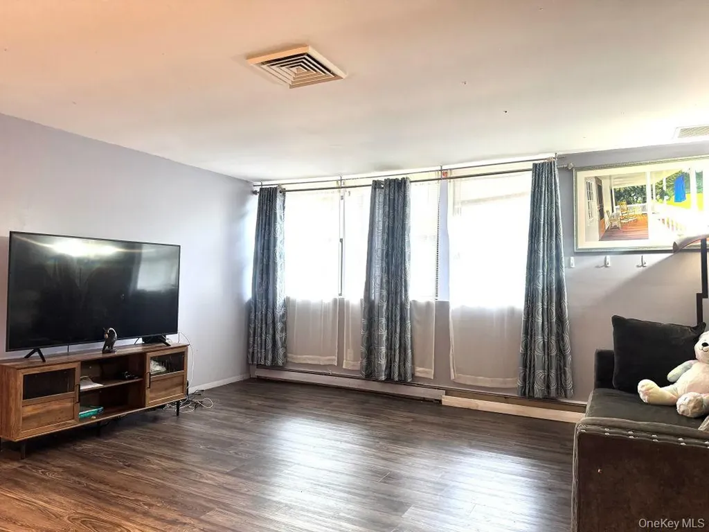 60 Kensico Road Thornwood NY 10594