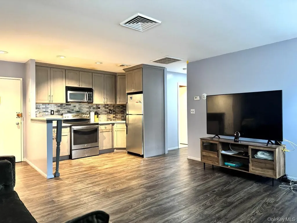 60 Kensico Road Thornwood NY 10594