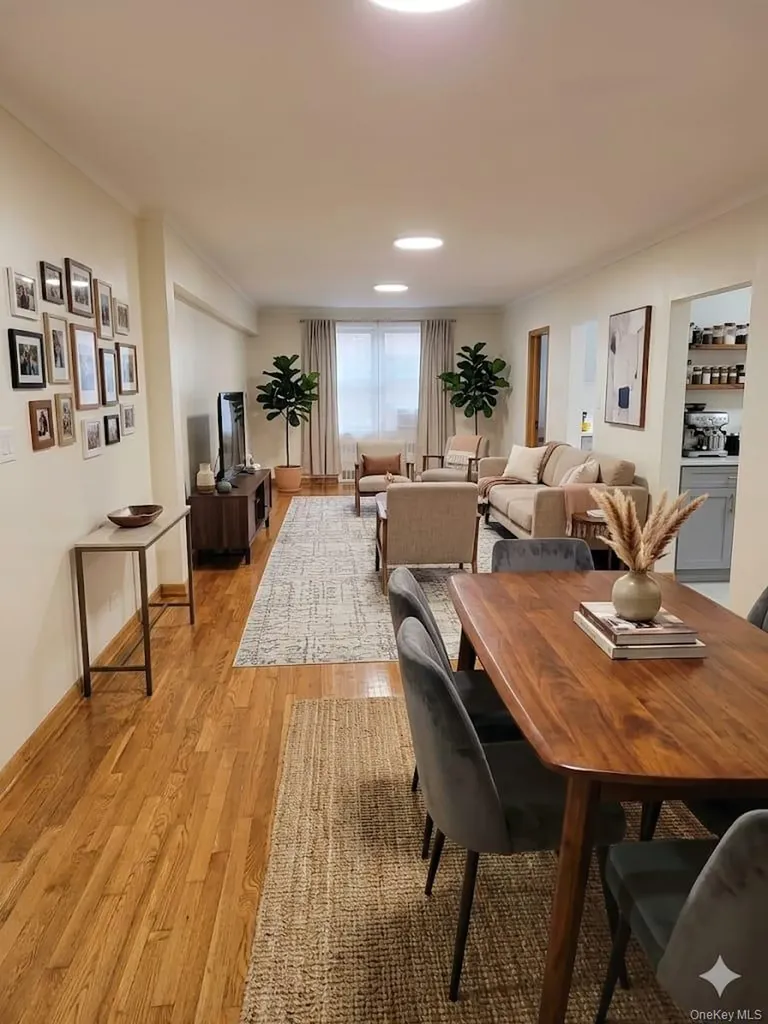 64-41 Saunders Street Rego Park NY 11374