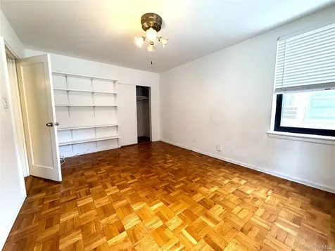 91-08 32 Avenue East Elmhurst NY 11369