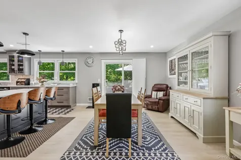 62 Mohegan Road Larchmont NY 10538