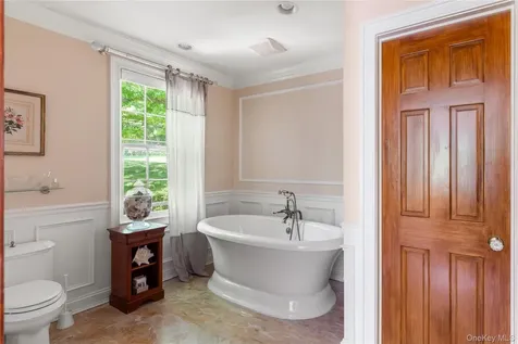 1780 Route 106 Muttontown NY 11791