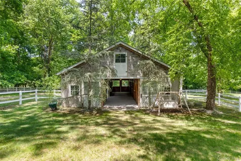 1780 Route 106 Muttontown NY 11791