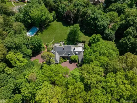 1780 Route 106 Muttontown NY 11791