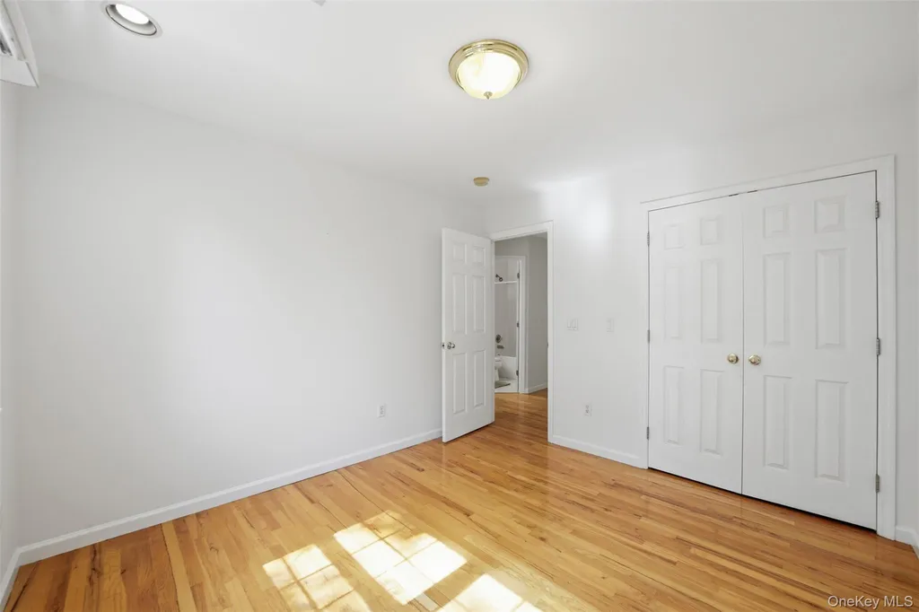 35 Wayacross Road Mahopac NY 10541
