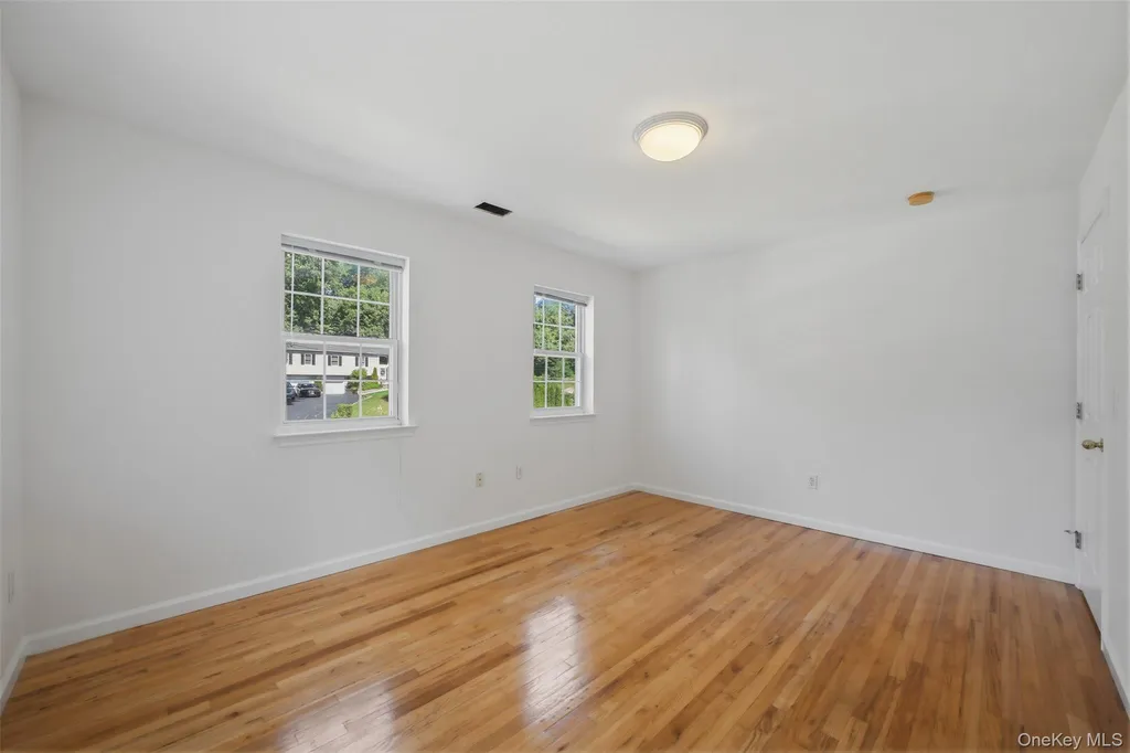 35 Wayacross Road Mahopac NY 10541