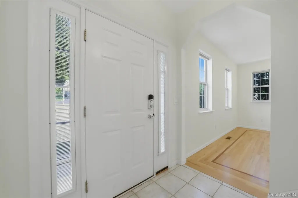 35 Wayacross Road Mahopac NY 10541