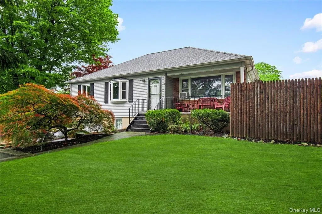 21 Frankford Street Hawthorne NY 10532