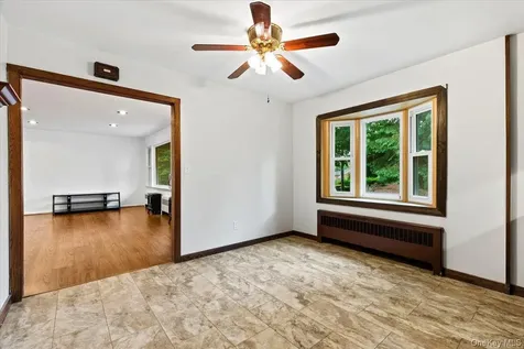 21 Frankford Street Hawthorne NY 10532
