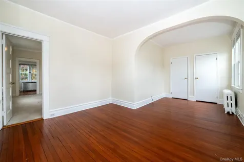82 Clove Road New Rochelle NY 10801