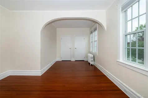 82 Clove Road New Rochelle NY 10801