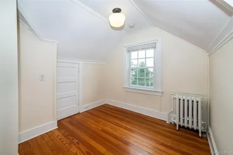 82 Clove Road New Rochelle NY 10801