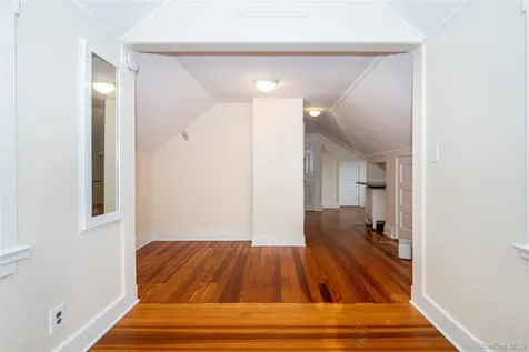 82 Clove Road New Rochelle NY 10801