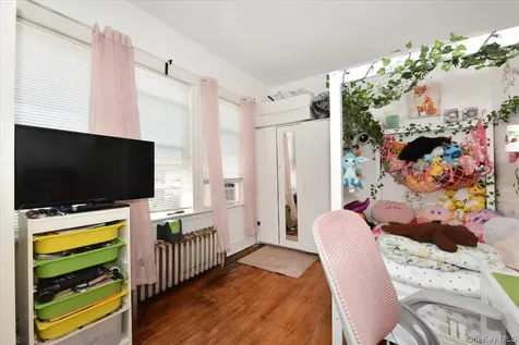 21815 100th Avenue Queens Village NY 11429