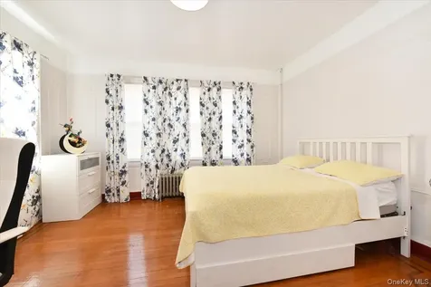 21815 100th Avenue Queens Village NY 11429