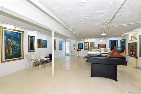 21815 100th Avenue Queens Village NY 11429
