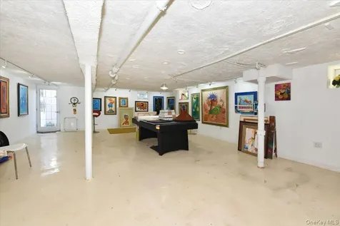21815 100th Avenue Queens Village NY 11429