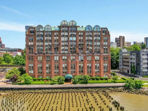 23 Water Grant Street Yonkers NY 10701