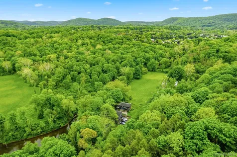 326 Old State Route 22 Dover Plains NY 12522