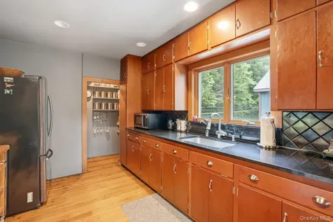 326 Old State Route 22 Dover Plains NY 12522